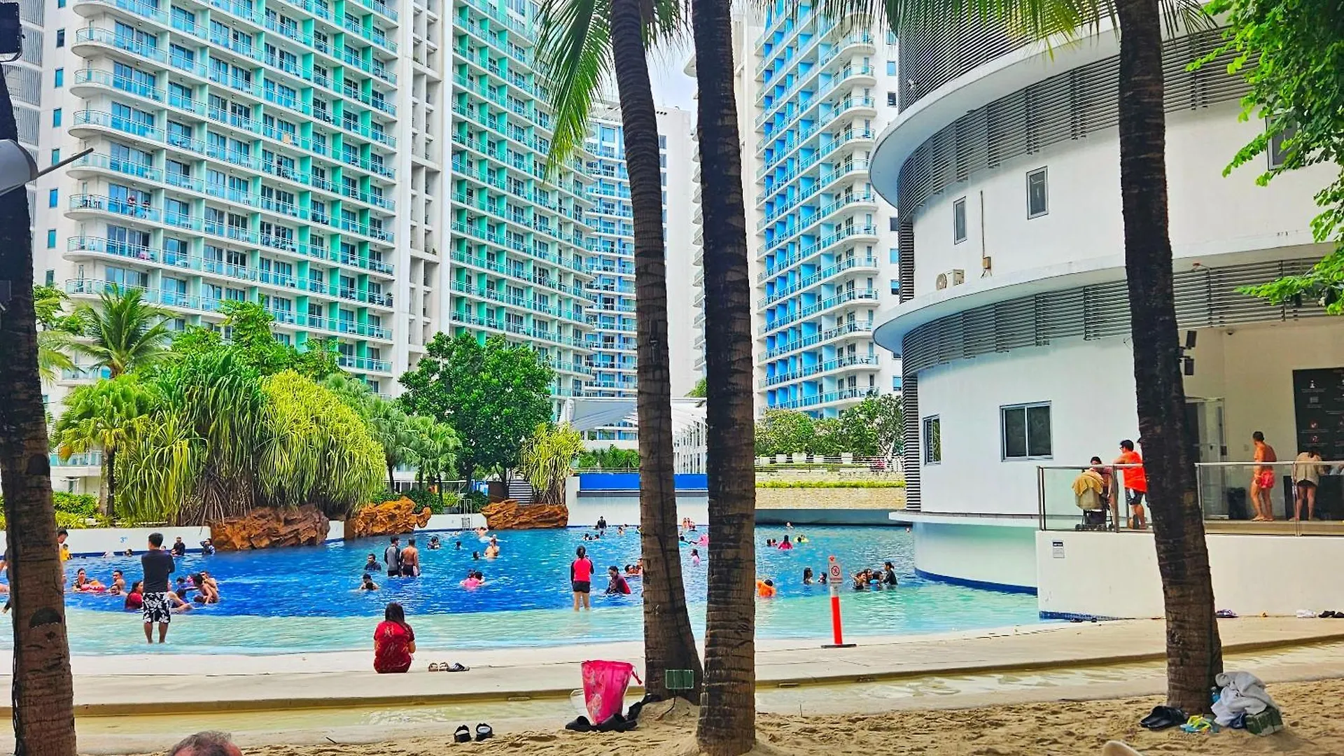 Azure Urban Resort Residences By Moldez Staycation Paranaque City