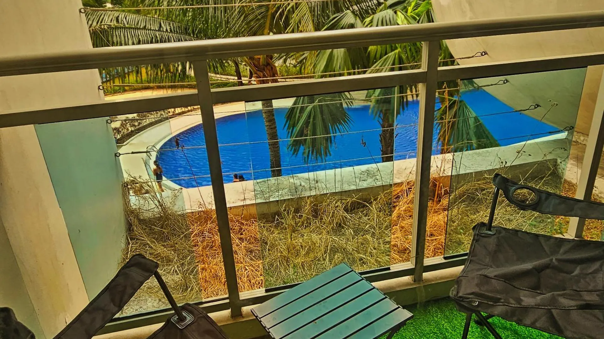 Azure Urban Resort Residences By Moldez Staycation Paranaque City